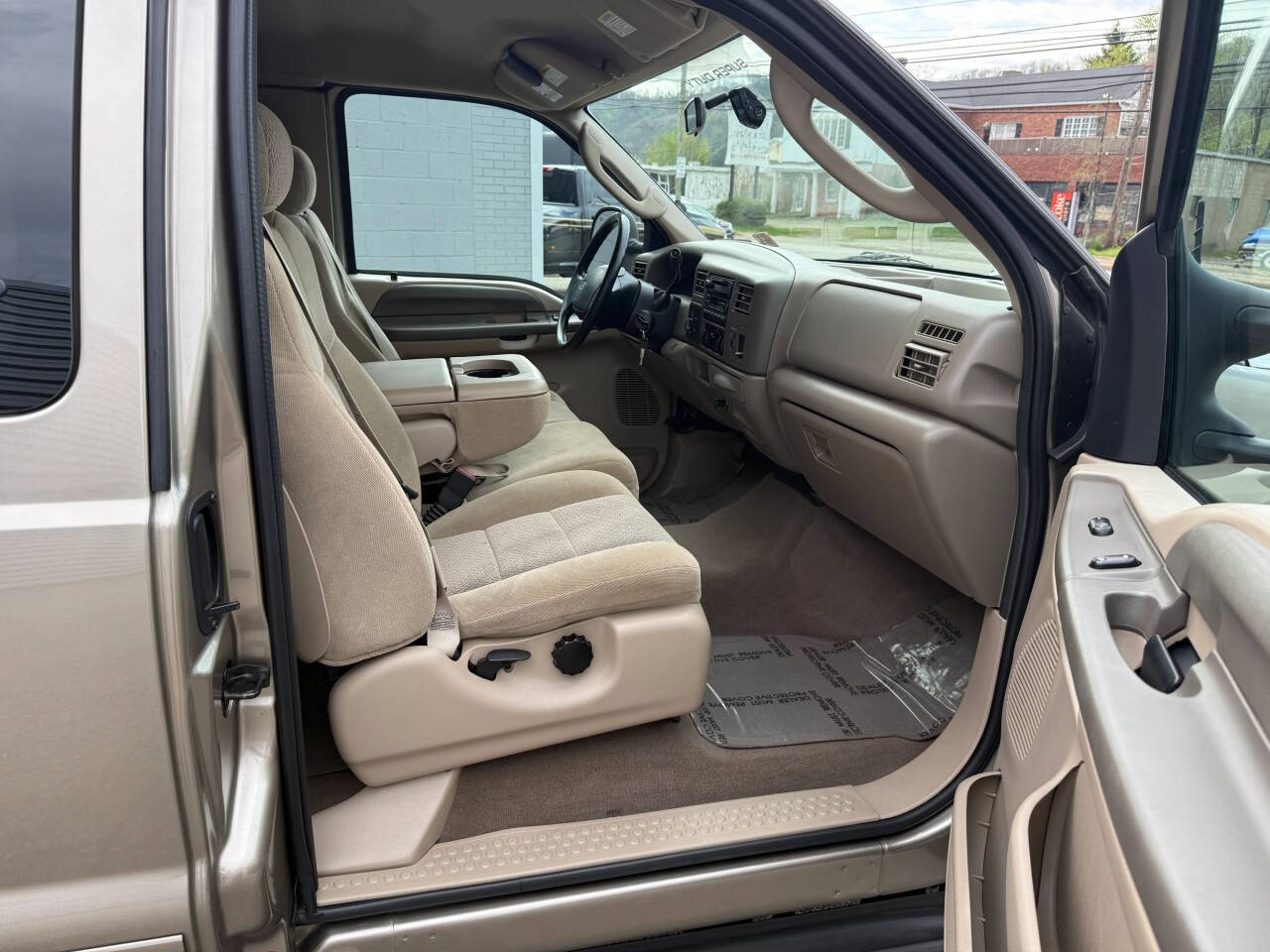 2003 Ford F-250 Super Duty 31