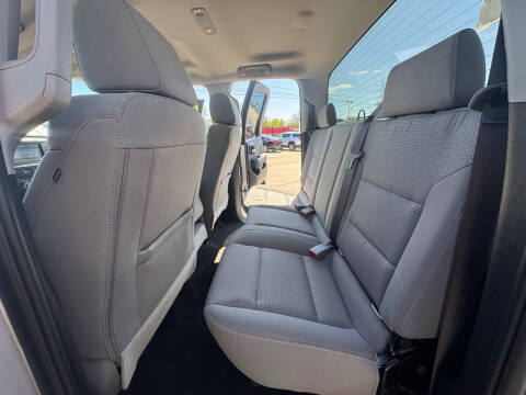 2017 Chevrolet Silverado 1500 Custom