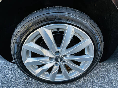 2017 Audi A4 2.0T quattro Premium