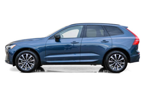 2023 Volvo XC60 B5 Plus Dark Theme