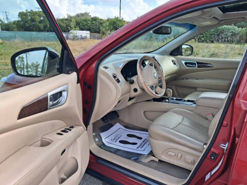 2015 Nissan Pathfinder Platinum