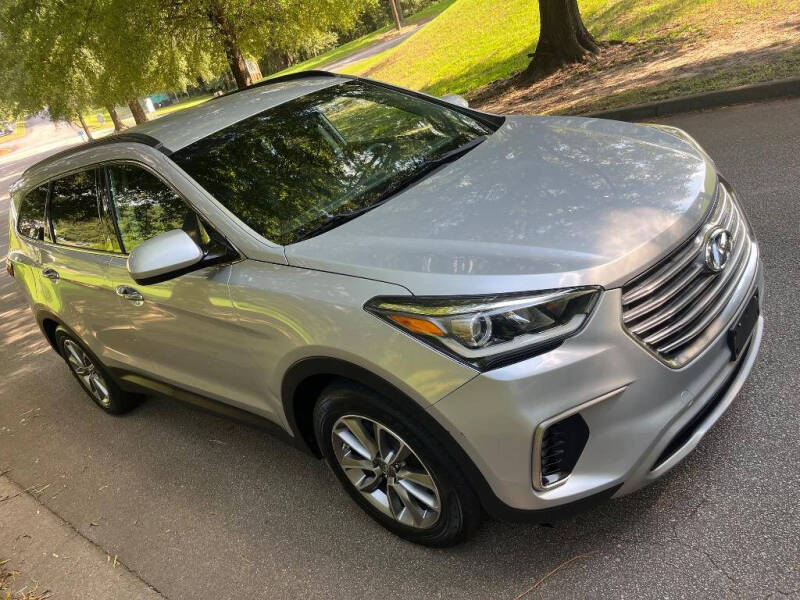 2017 Hyundai Santa Fe SE