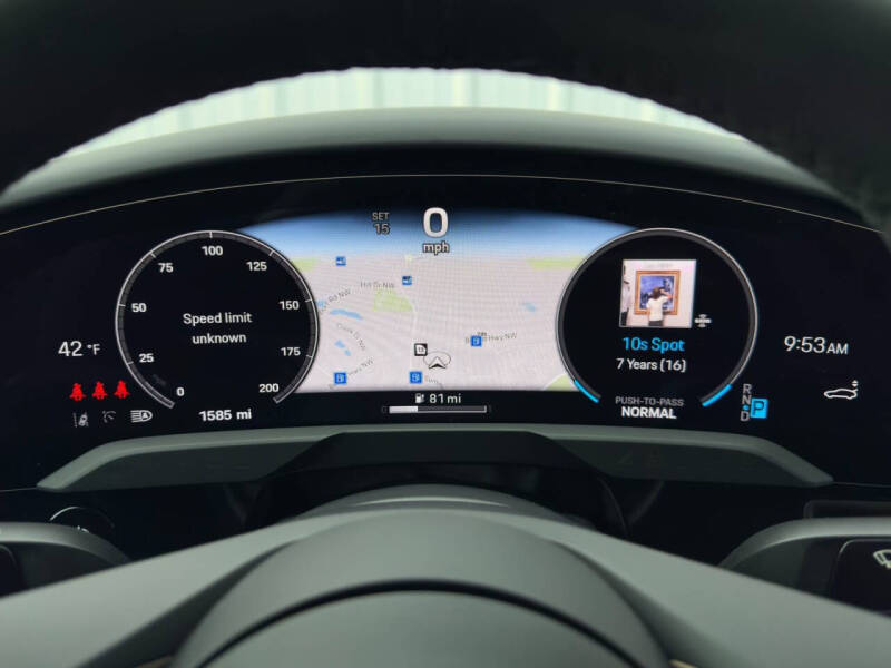 2025 Porsche Taycan 4S