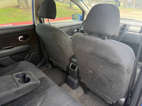 2010 Nissan Versa 1.8 S
