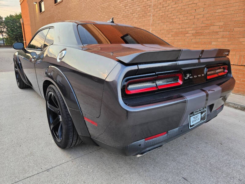 2015 Dodge Challenger SRT 392