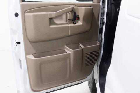 2021 Chevrolet Express 2500