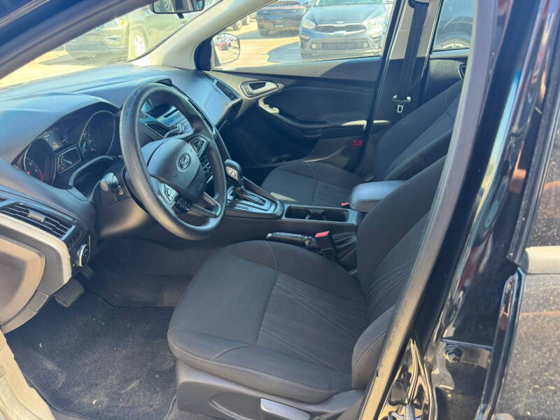 2017 Ford Focus SE