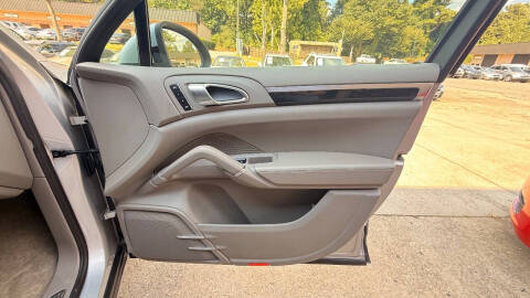 2011 Porsche Cayenne S Hybrid