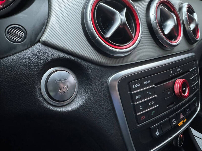 2015 Mercedes-Benz CLA CLA 250 4MATIC