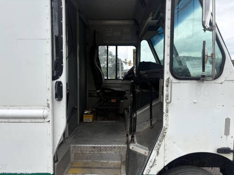 2011 Workhorse W62