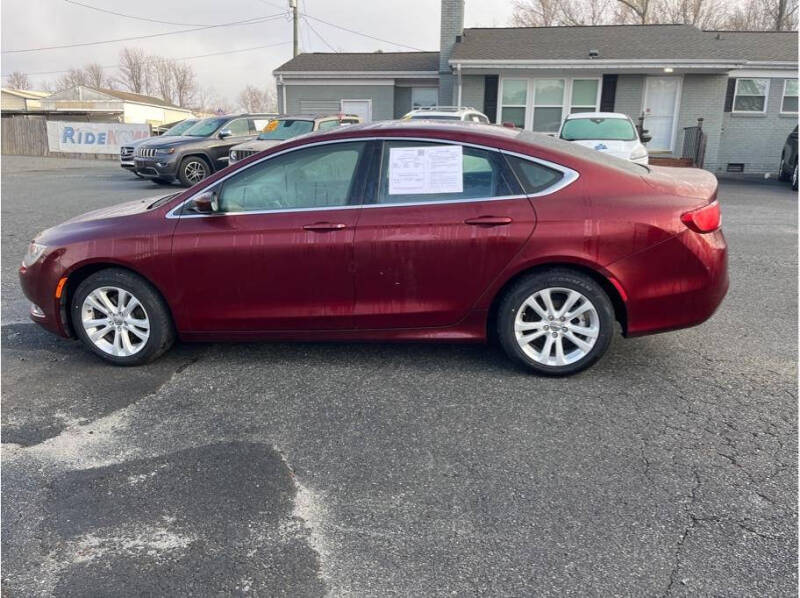 2015 Chrysler 200 Limited