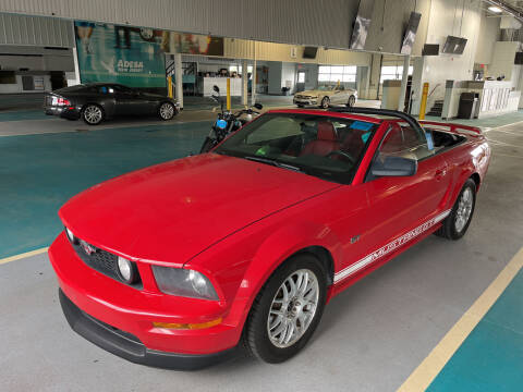 2005 Ford Mustang for sale at Apple Auto Sales Inc in Camillus NY