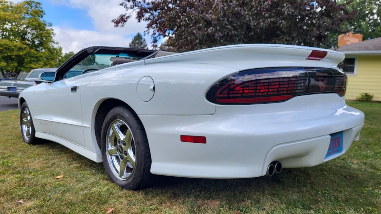 1995 Pontiac Firebird 8