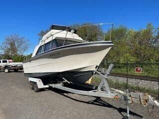 1982 Carver MiniYacht for sale at Peggy's Classic Cars in Oregon City OR