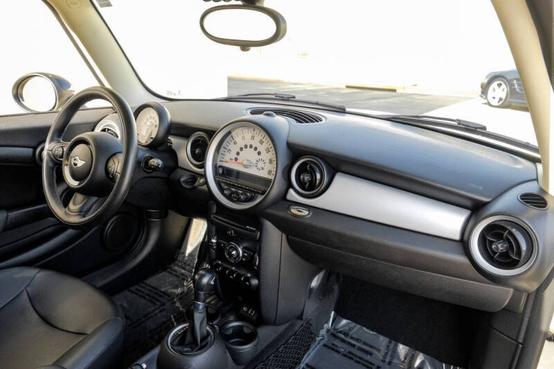 2013 MINI Hardtop Cooper