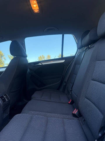 2014 Volkswagen Golf 2.5L PZEV