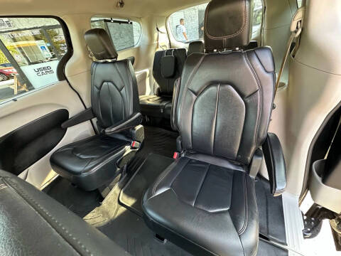 2017 Chrysler Pacifica