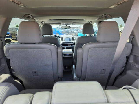 2016 Toyota Highlander