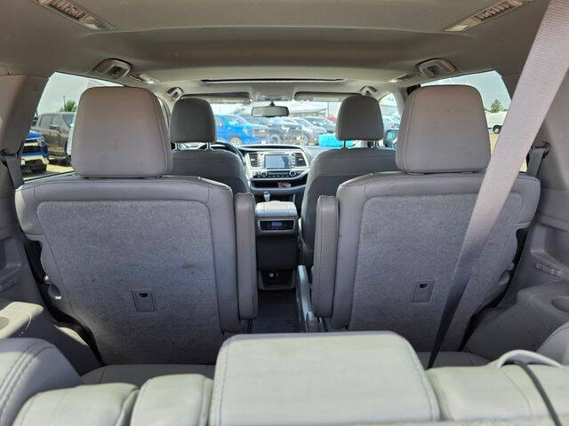 2016 Toyota Highlander