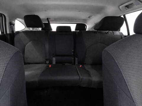 2017 Toyota Highlander LE