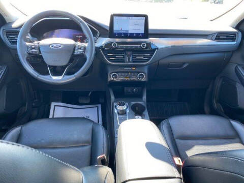 2021 Ford Escape Titanium