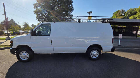 2011 Ford E-Series E-250