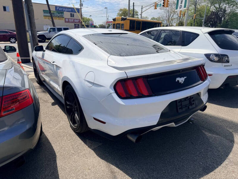 2016 Ford Mustang