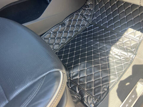 2022 Cadillac Escalade ESV Premium Luxury