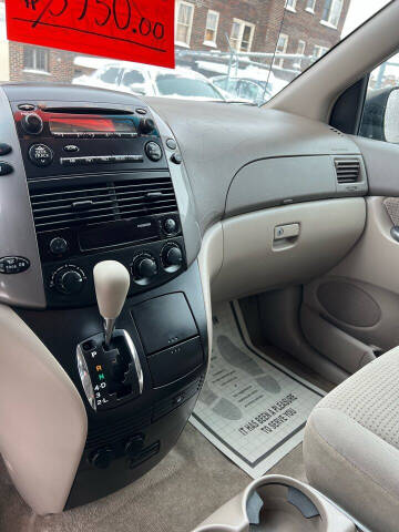 2006 Toyota Sienna CE 7 Passenger