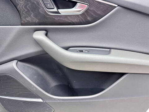 2021 Audi Q8 quattro Prestige 55 TFSI