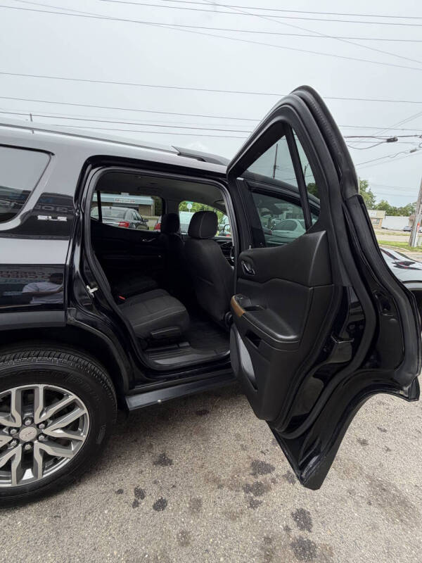 2019 GMC Acadia SLE-2