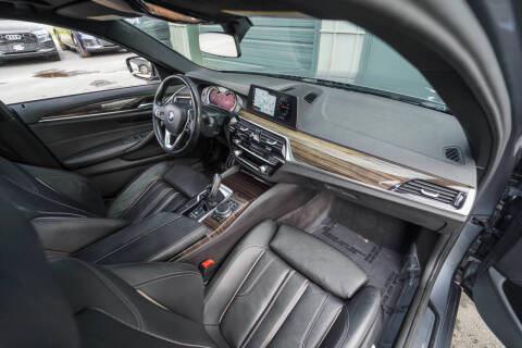 2018 BMW 5 Series 540i