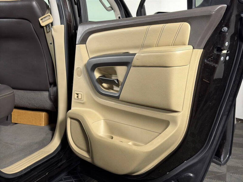 2015 Nissan Armada
