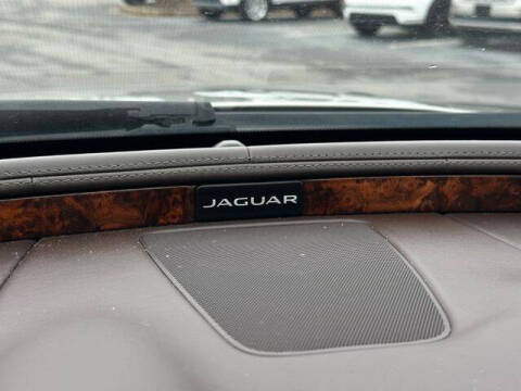 2014 Jaguar XJ