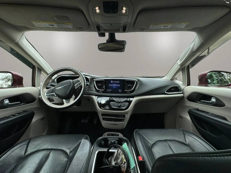 2018 Chrysler Pacifica Hybrid Limited