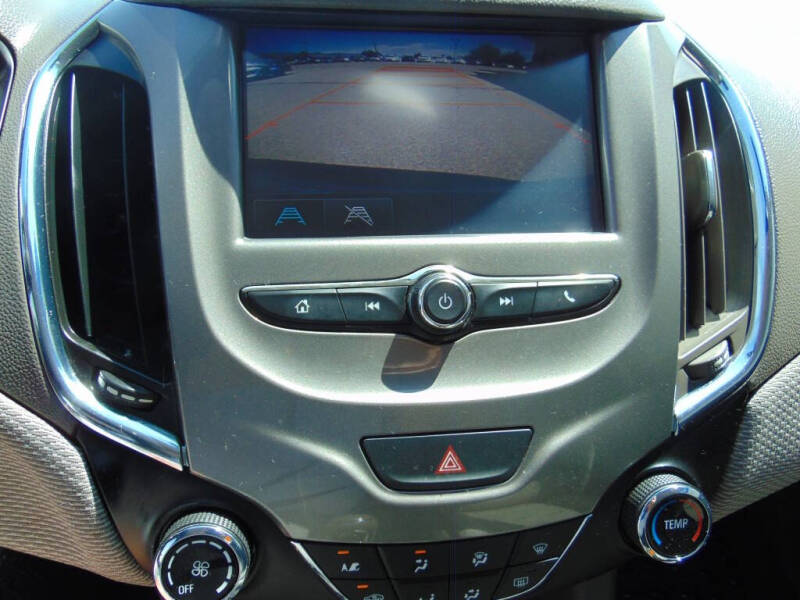 2017 Chevrolet Cruze LT Auto