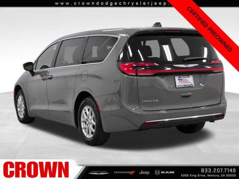 2025 Chrysler Pacifica Select