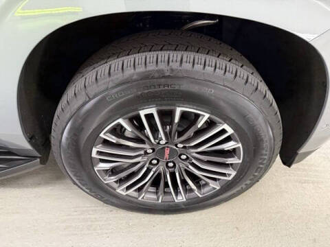 2025 GMC Yukon XL Elevation