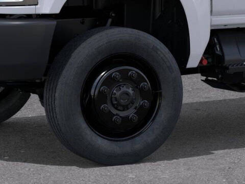 2025 Chevrolet Silverado 5500HD