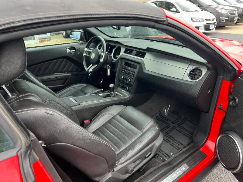 2011 Ford Mustang V6 Premium