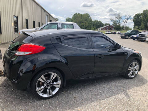 2014 Hyundai Veloster for sale at The Car Lot in Bessemer City NC