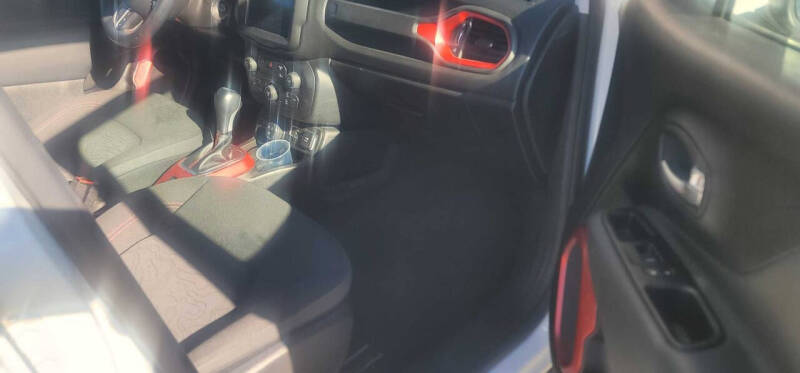 2021 Jeep Renegade Trailhawk