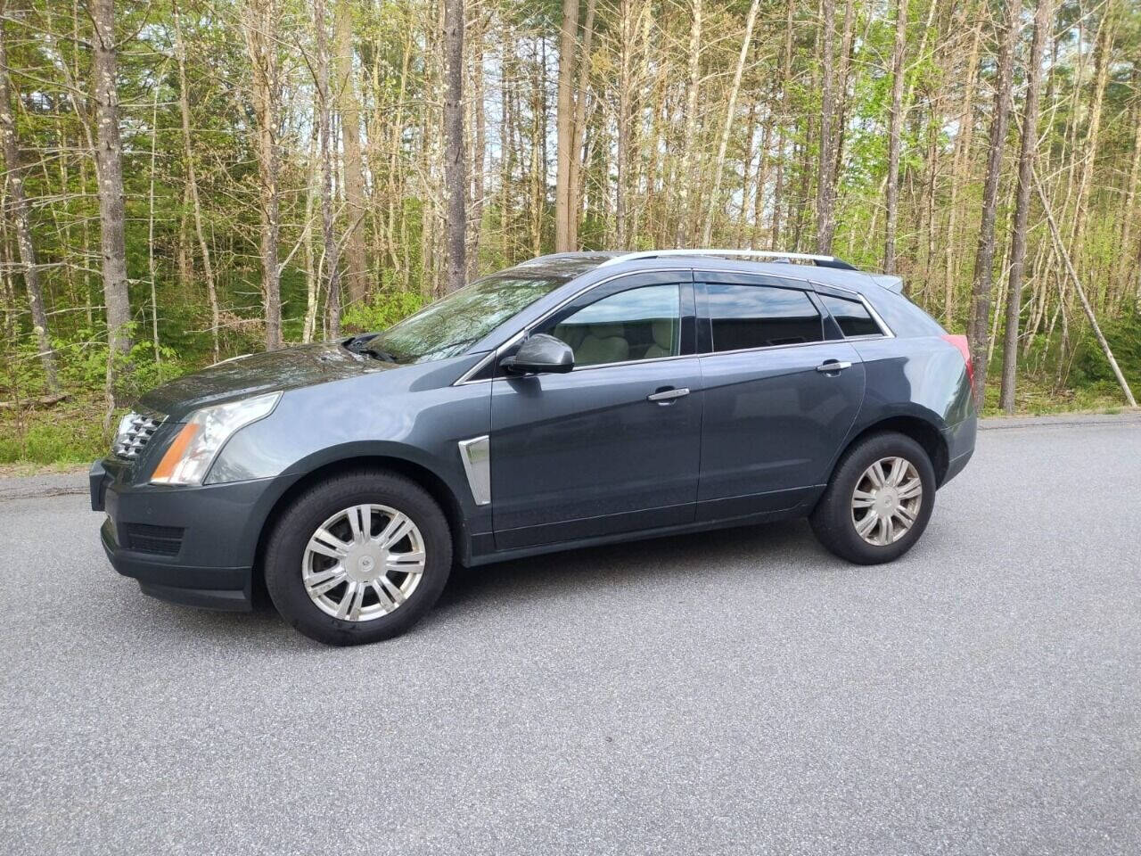 2013 Cadillac SRX for sale at NH Motorsports in Epsom, NH