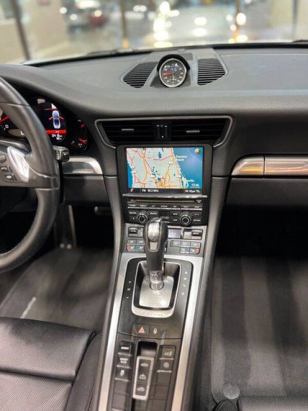 2014 Porsche 911 Carrera 4