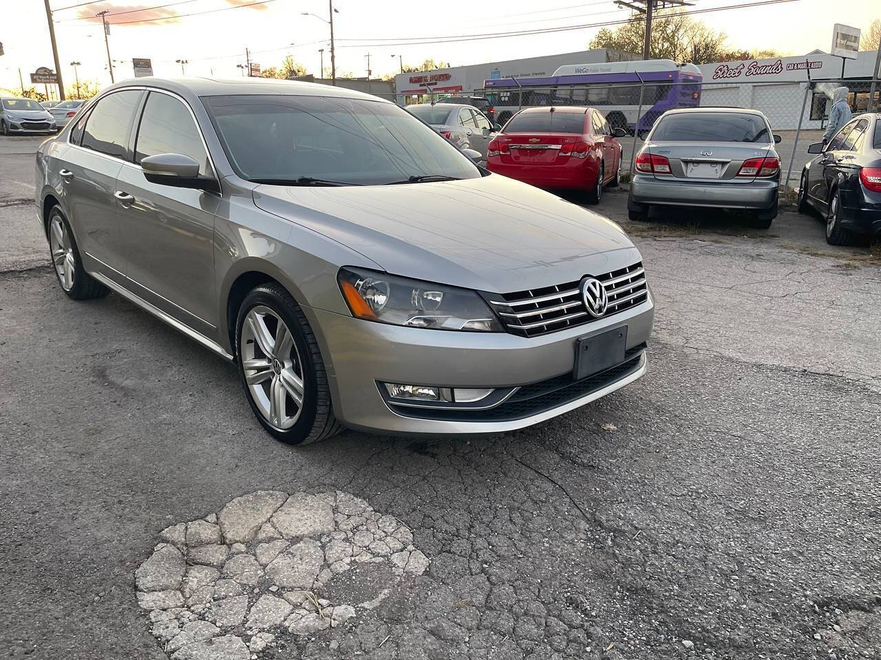 2013 Volkswagen Passat for sale at Green Ride LLC in NASHVILLE, TN