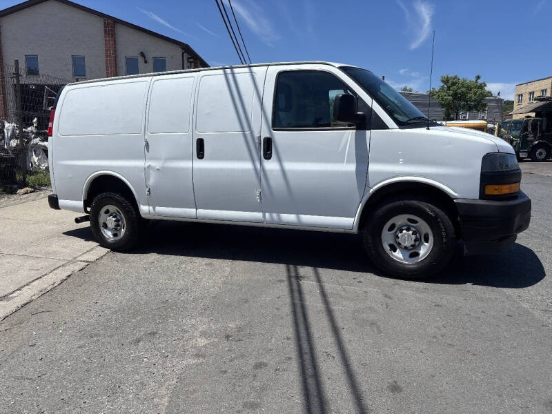 2019 Chevrolet Express 2500