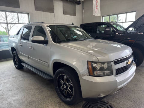 2011 Chevrolet Avalanche LS