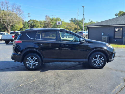 2016 Toyota RAV4 LE
