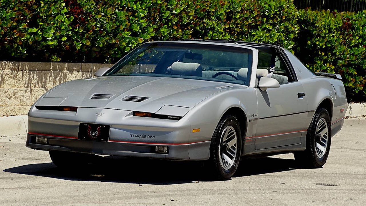1985 Pontiac Firebird 27
