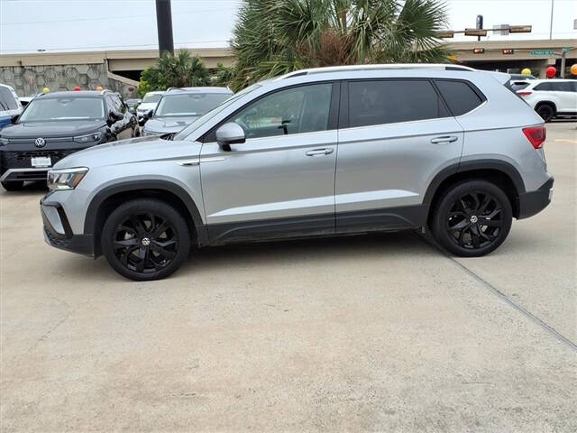 2023 Volkswagen Taos SE